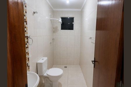 Casa à venda com 100m², 3 quartos e 2 vagas Casa à venda com 100m², 3 quartos e 2 vagasBanheiro