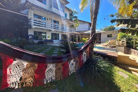 Casa de condomínio para alugar com 277m², 4 quartos e 2 vagas Casa de condomínio para alugar com 277m², 4 quartos e 2 vagasQuintal