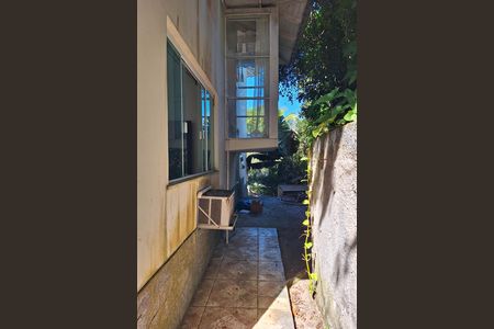 Casa de condomínio para alugar com 277m², 4 quartos e 2 vagas Casa de condomínio para alugar com 277m², 4 quartos e 2 vagasQuintal