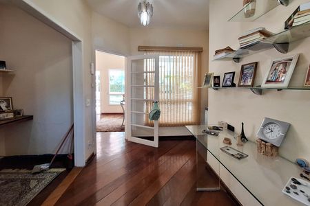 Escritório de casa de condomínio para alugar com 4 quartos, 277m² em Matapaca, Niterói