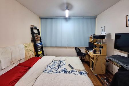Casa de condomínio para alugar com 277m², 4 quartos e 2 vagas Casa de condomínio para alugar com 277m², 4 quartos e 2 vagasQuarto 2