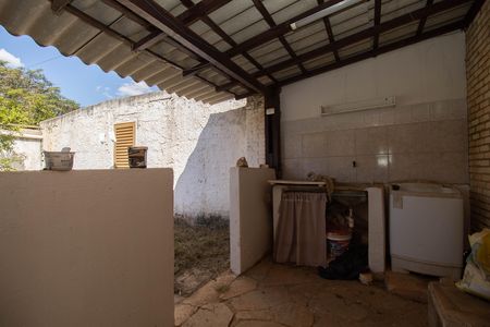 Casa para alugar com 250m², 5 quartos e 4 vagas Casa para alugar com 250m², 5 quartos e 4 vagasÁrea de Serviço