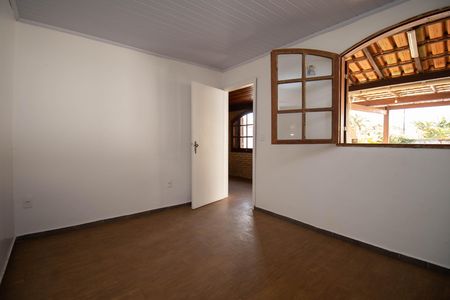 Sala 2 de casa para alugar com 5 quartos, 250m² em Lago, Brasília
