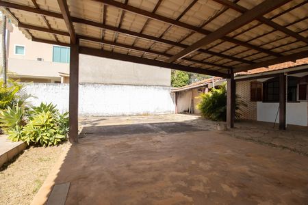 Churrasqueira de casa para alugar com 5 quartos, 250m² em Lago, Brasília