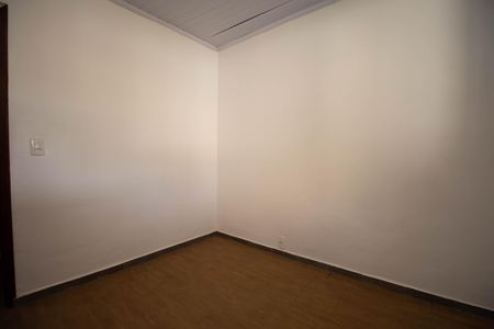 Casa para alugar com 250m², 5 quartos e 4 vagas Casa para alugar com 250m², 5 quartos e 4 vagasQuarto 1