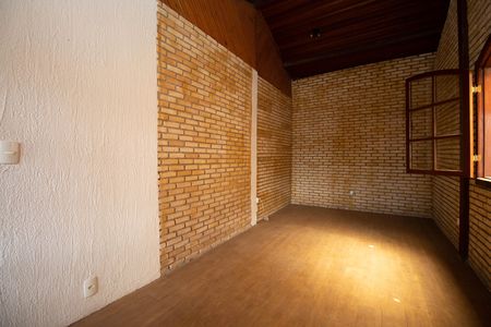 Casa para alugar com 250m², 5 quartos e 4 vagas Casa para alugar com 250m², 5 quartos e 4 vagasSala 1