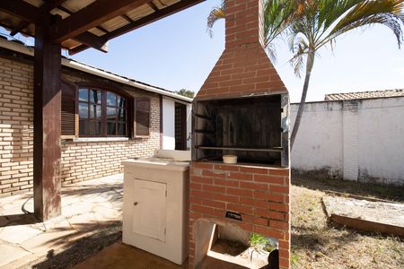 Casa para alugar com 250m², 5 quartos e 4 vagas Casa para alugar com 250m², 5 quartos e 4 vagasChurrasqueira