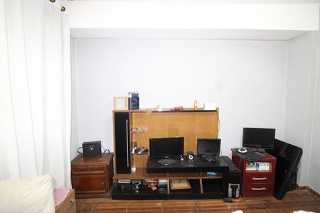 Quarto 1 de casa para alugar com 2 quartos, 100m² em Cidade Líder, São Paulo