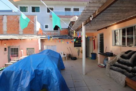 Quintal de casa para alugar com 2 quartos, 100m² em Cidade Líder, São Paulo