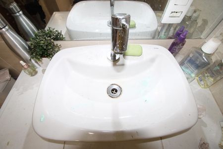 Casa para alugar com 100m², 2 quartos e 3 vagasBanheiro