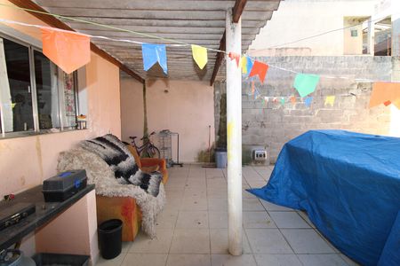 Casa para alugar com 100m², 2 quartos e 3 vagasQuintal