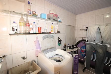 Casa para alugar com 100m², 2 quartos e 3 vagasÁrea de serviço