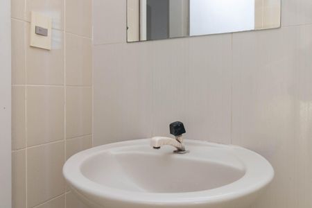 Apartamento para alugar com 49m², 1 quarto e sem vagaBanheiro