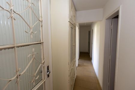 Apartamento para alugar com 120m², 3 quartos e 1 vaga Apartamento para alugar com 120m², 3 quartos e 1 vagaCorredor