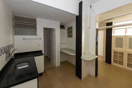 Cozinha de apartamento para alugar com 3 quartos, 120m² em Santo Antônio, Belo Horizonte