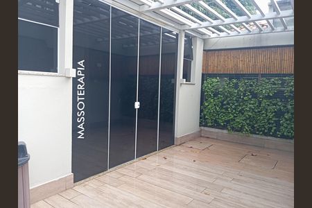 Apartamento à venda com 161m², 4 quartos e 1 vagaMassoterapia