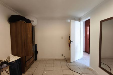 Quarto 2 de apartamento para alugar com 2 quartos, 57m² em Parque Residencial Vila União, Campinas