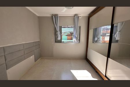 Casa para alugar com 60m², 2 quartos e sem vaga