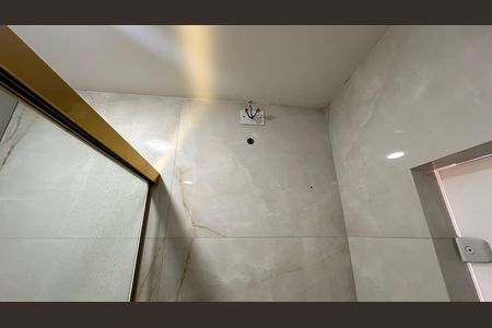 Casa para alugar com 60m², 2 quartos e sem vaga