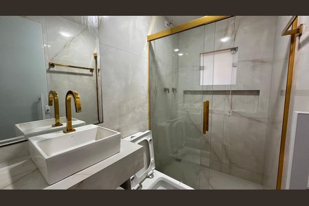 Casa para alugar com 60m², 2 quartos e sem vaga