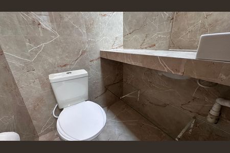 Casa para alugar com 60m², 2 quartos e sem vaga