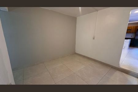 Casa para alugar com 60m², 2 quartos e sem vaga