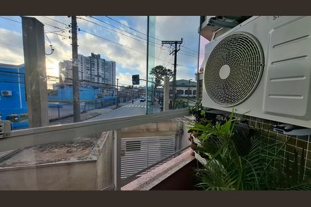 Varanda Quarto 1 Suite  de apartamento para alugar com 2 quartos, 52m² em Vila Apiai, Santo André
