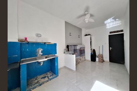 Sala/Quarto/Cozinha  de apartamento para alugar com 1 quarto, 25m² em Centro, Rio de Janeiro