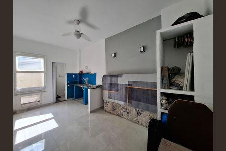 Sala/Quarto/Cozinha  de apartamento para alugar com 1 quarto, 25m² em Centro, Rio de Janeiro