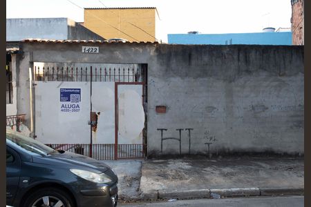 Fachada de casa para alugar com 2 quartos, 110m² em Taboão, Diadema