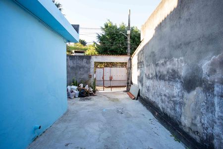 Garagem de casa para alugar com 2 quartos, 110m² em Taboão, Diadema