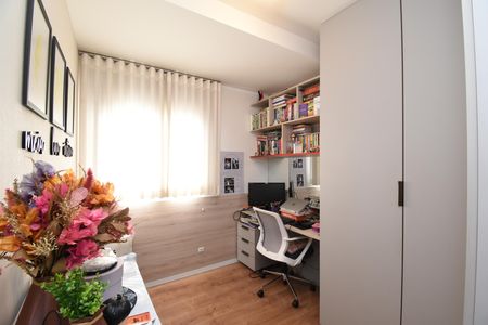 Apartamento à venda com 69m², 2 quartos e 1 vagaQuarto 2