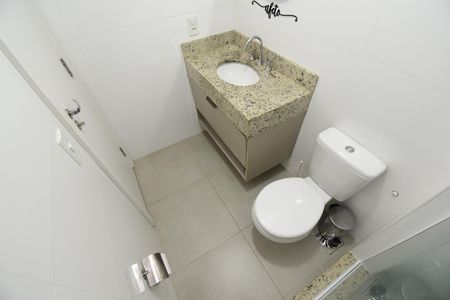 Apartamento à venda com 69m², 2 quartos e 1 vagaBanheiro 2