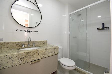 Apartamento à venda com 69m², 2 quartos e 1 vagaBanheiro 2
