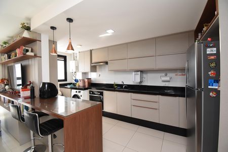 Apartamento à venda com 69m², 2 quartos e 1 vagaSala e Cozinha
