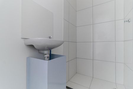 Banheiro de kitnet/studio à venda com 1 quarto, 19m² em República, São Paulo