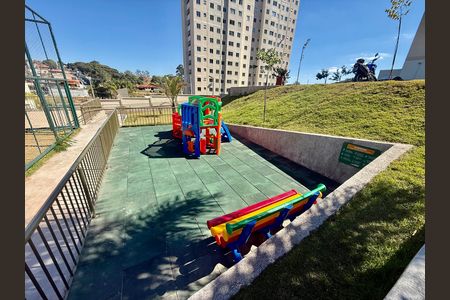 Apartamento para alugar com 48m², 2 quartos e 1 vaga Apartamento para alugar com 48m², 2 quartos e 1 vagaÁrea comum - Playground