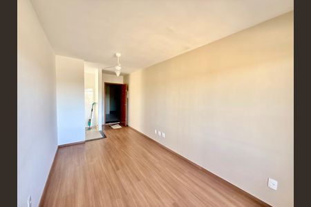 Apartamento para alugar com 48m², 2 quartos e 1 vaga Apartamento para alugar com 48m², 2 quartos e 1 vagaSala