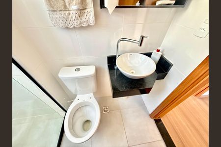Apartamento para alugar com 48m², 2 quartos e 1 vaga Apartamento para alugar com 48m², 2 quartos e 1 vagaBanheiro Social
