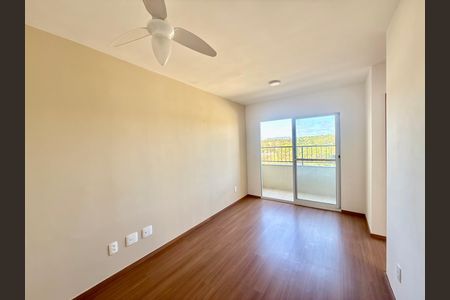 Apartamento para alugar com 48m², 2 quartos e 1 vaga Apartamento para alugar com 48m², 2 quartos e 1 vagaSala