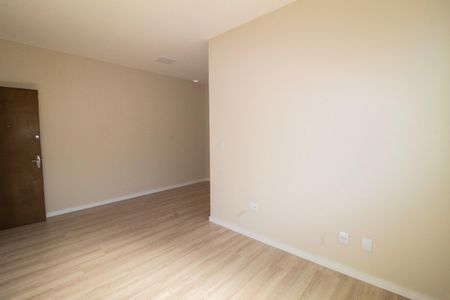 Sala de apartamento à venda com 2 quartos, 52m² em Caiçara-adelaide, Belo Horizonte