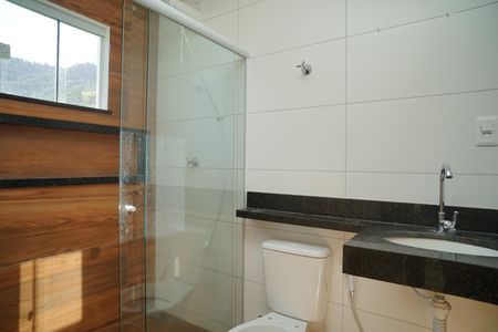 Casa de condomínio para alugar com 100m², 3 quartos e 2 vagas Casa de condomínio para alugar com 100m², 3 quartos e 2 vagasBanheiro do Quarto 3