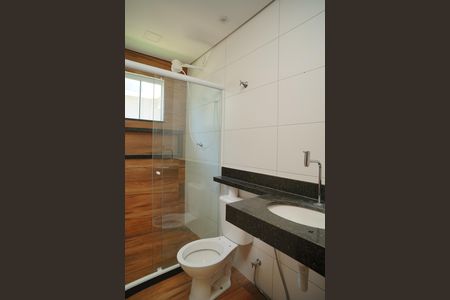 Casa de condomínio para alugar com 100m², 3 quartos e 2 vagas Casa de condomínio para alugar com 100m², 3 quartos e 2 vagasBanheiro Social