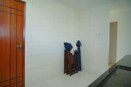 Cozinha de casa de condomínio para alugar com 3 quartos, 100m² em Pindobas, Maricá