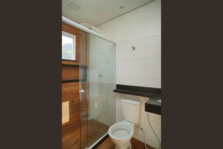 Casa de condomínio para alugar com 100m², 3 quartos e 2 vagas Casa de condomínio para alugar com 100m², 3 quartos e 2 vagasBanheiro do Quarto 3