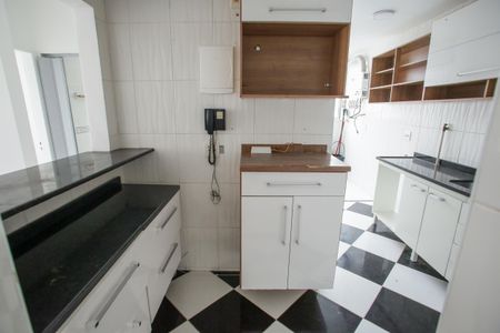 Apartamento à venda com 55m², 2 quartos e 1 vagaCozinha