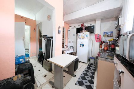 Casa à venda com 4 quartos, 200m² em Artur Alvim, São Paulo