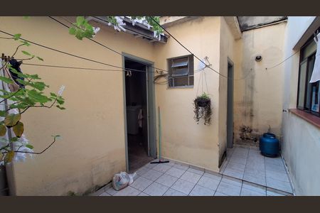 Quintal de casa à venda com 2 quartos, 125m² em Santo Antônio, São Caetano do Sul