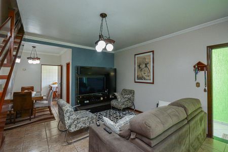 Casa à venda com 150m², 3 quartos e 2 vagas Casa à venda com 150m², 3 quartos e 2 vagasSala