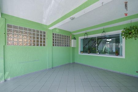 Casa à venda com 150m², 3 quartos e 2 vagas Casa à venda com 150m², 3 quartos e 2 vagasGaragem